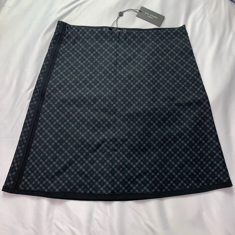 Max Studio Skirt